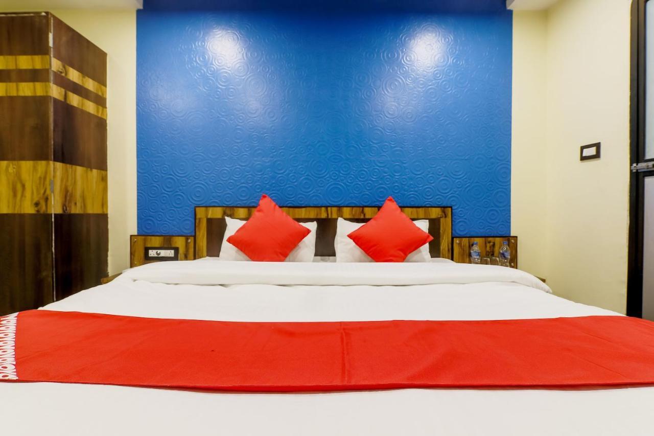 Oyo 36201 Sangam Grand Guwahati Exterior foto
